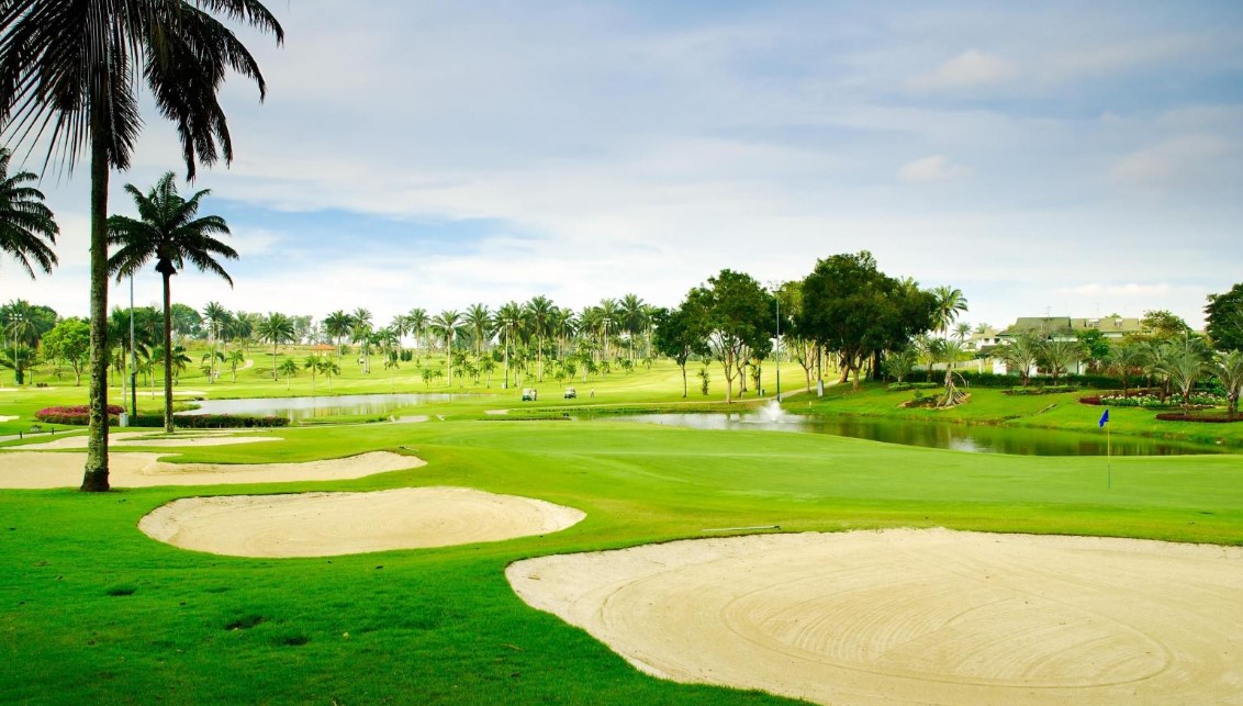 Tanjong Puteri Golf Resort, A World Class Golf Course Among Palm Oil ...